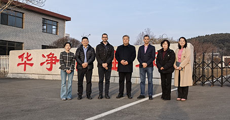 Clientes de mineração brasileiros visitaram Chengde Huajing Activated Carbon para inspeção e inspeção de fábrica, discutindo novas oportunidades de cooperação na extração de ouro com carvão ativado