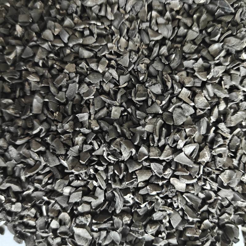 Carbono com casca de damasco com valor de iodo 900 para recuperação de ouro